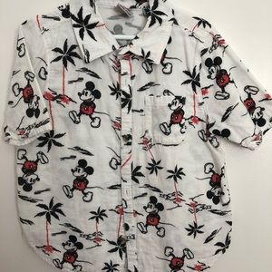 Disney Mickey Mouse button down shirt
